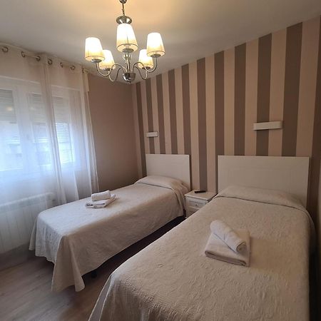 Rooms Castro Centro Castro Urdiales Buitenkant foto